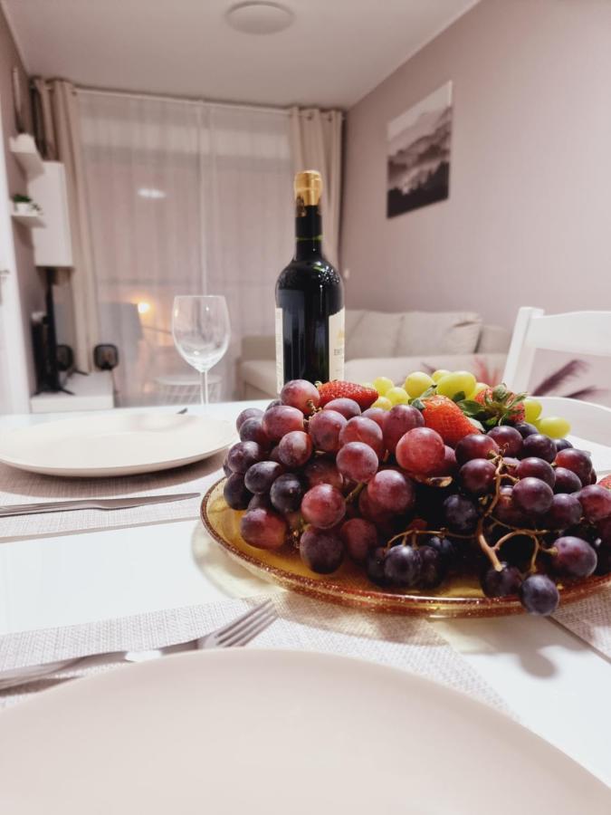 Luxury Evita Apartments In Torrevieja Eksteriør billede