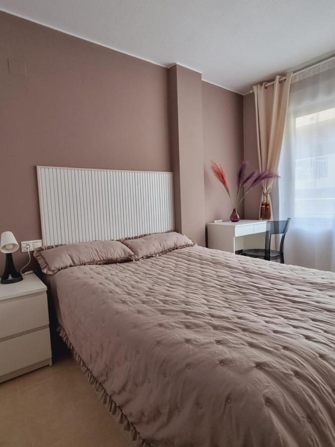 Luxury Evita Apartments In Torrevieja Eksteriør billede